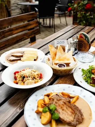 Café Fara Klentnice